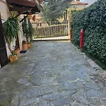 Casa Artista A Due Passi Dal - Ampio Bilocale * לנו